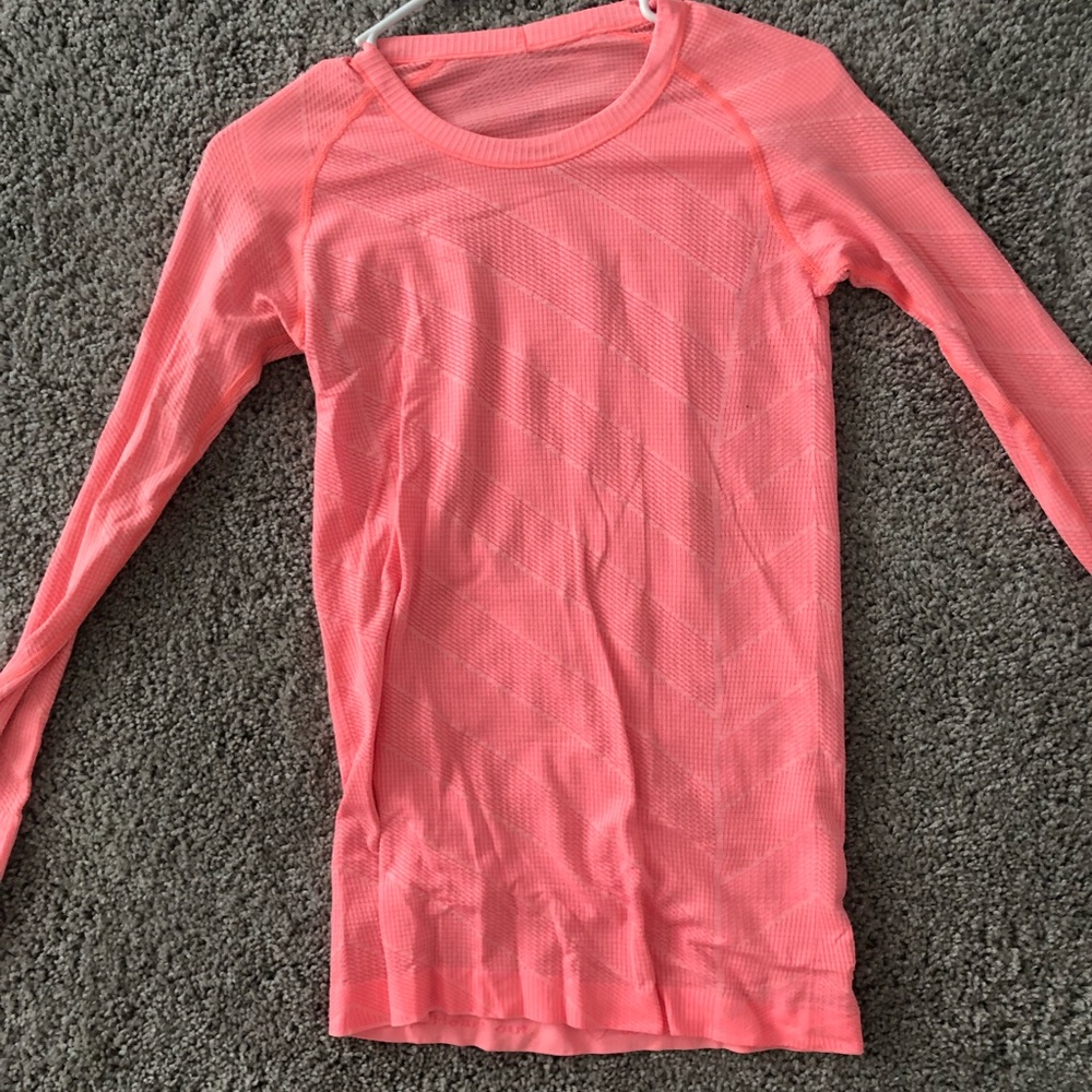 Lululemon long sleeve shirt